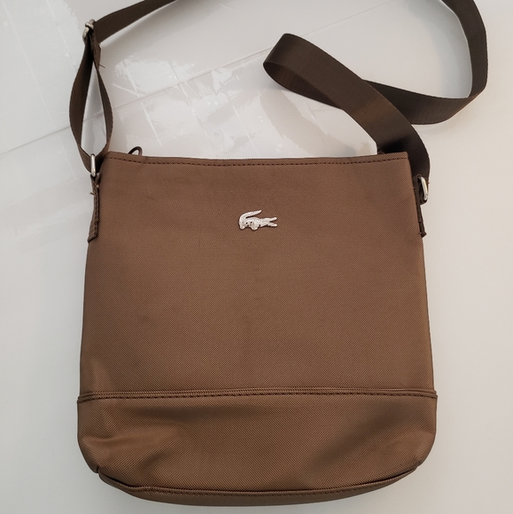 lacoste sling